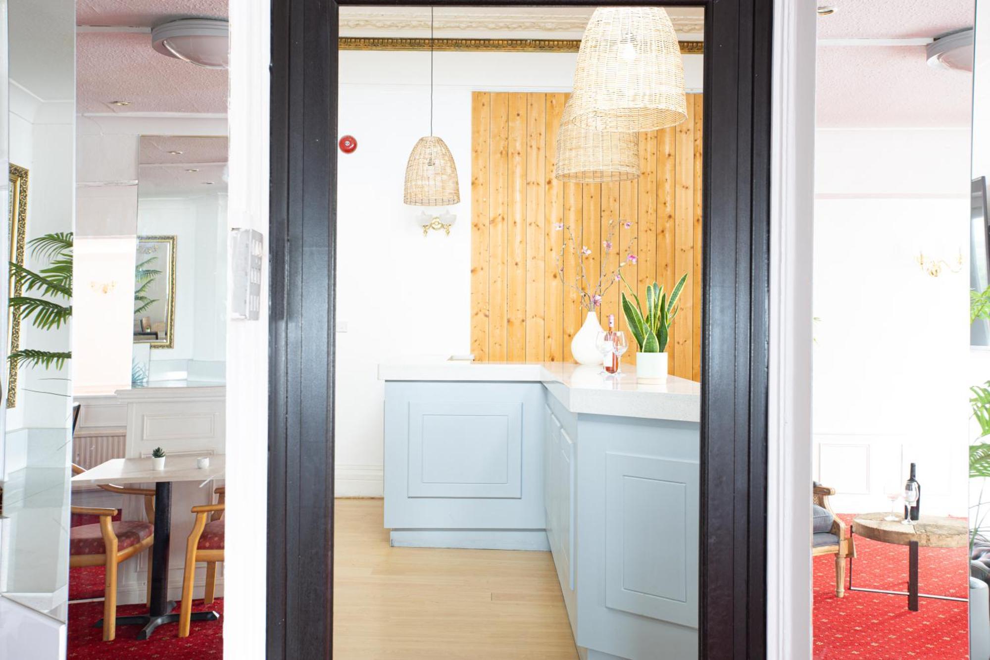 Waters Edge Hotel Torquay Extérieur photo