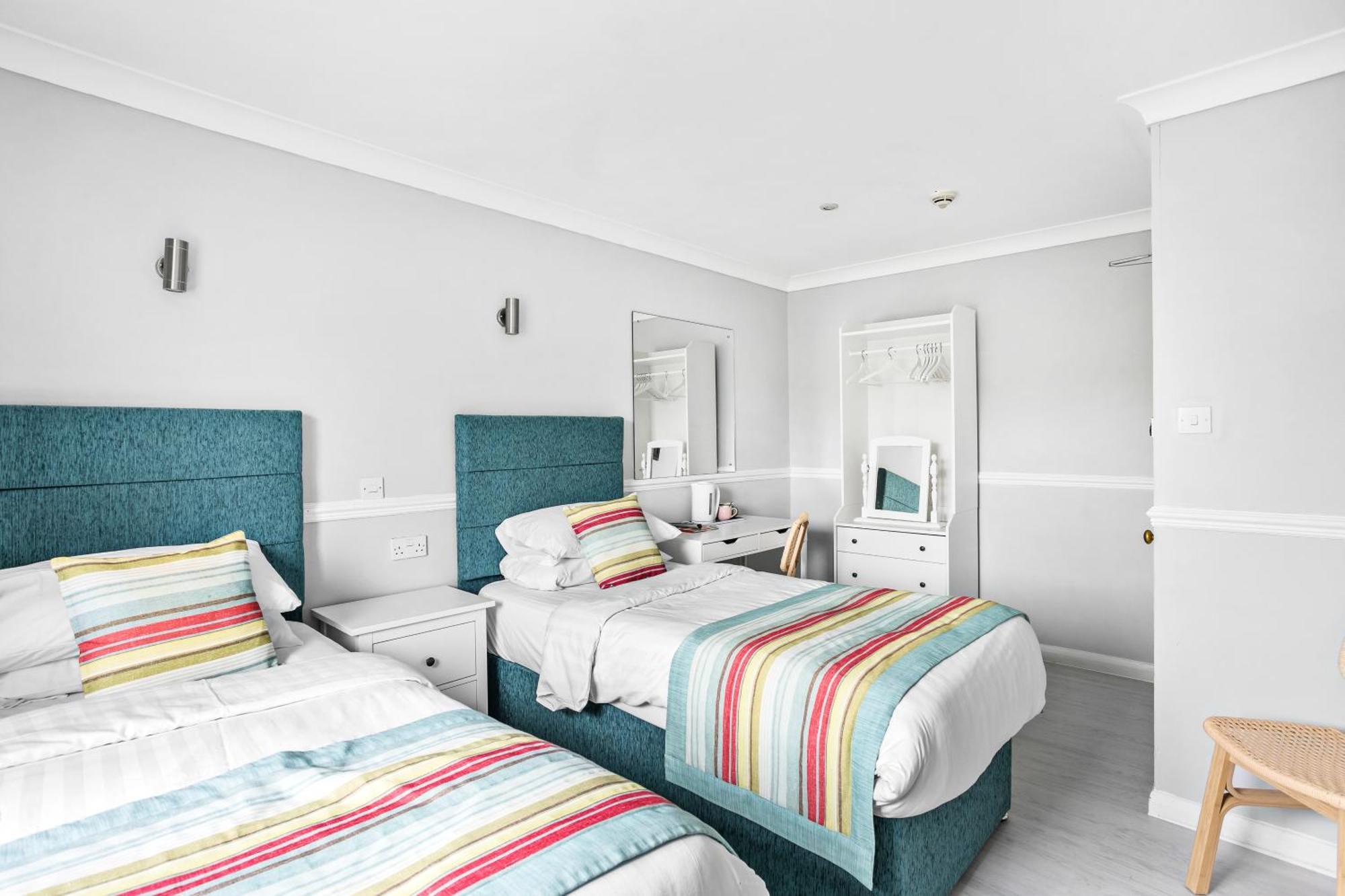 Waters Edge Hotel Torquay Extérieur photo